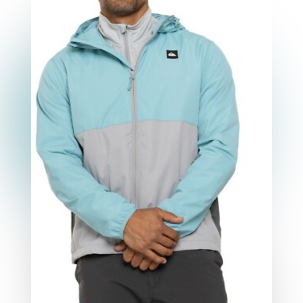 NWT Quiksilver Men's Aqua and Gray Windbreaker. Men size M